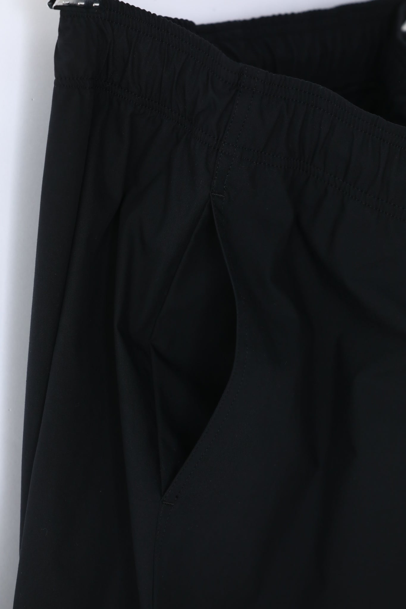 TRACK PANTS